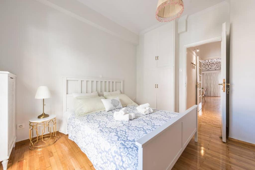 New! Bright & Remodeled 1Bed Apt 2Min Walk To Acropolis เอเธนส์ ภายนอก รูปภาพ